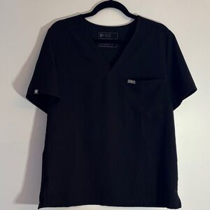 Figs black scrub top Size XL